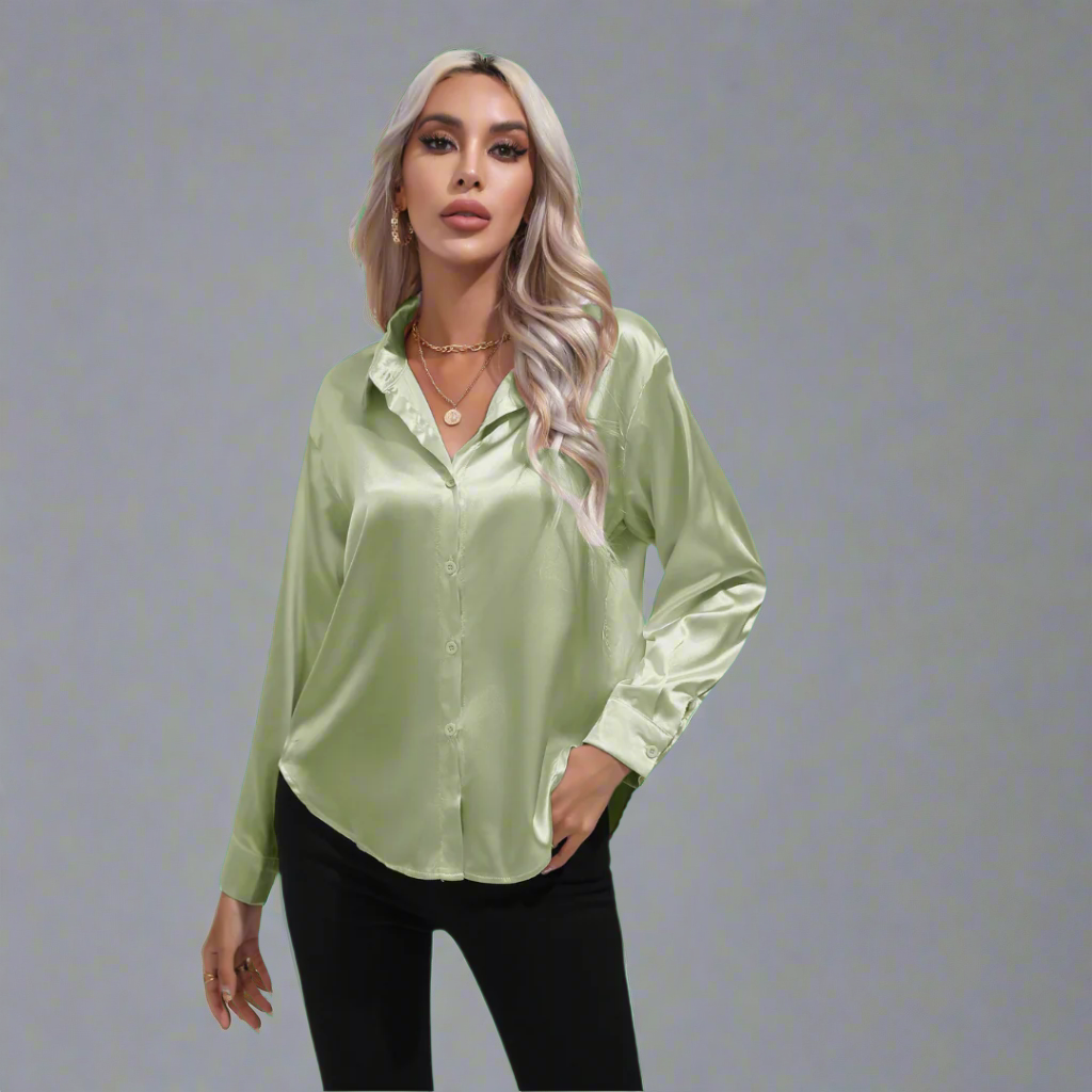 Xaveria | Blusa de satén premium con un brillo elegante