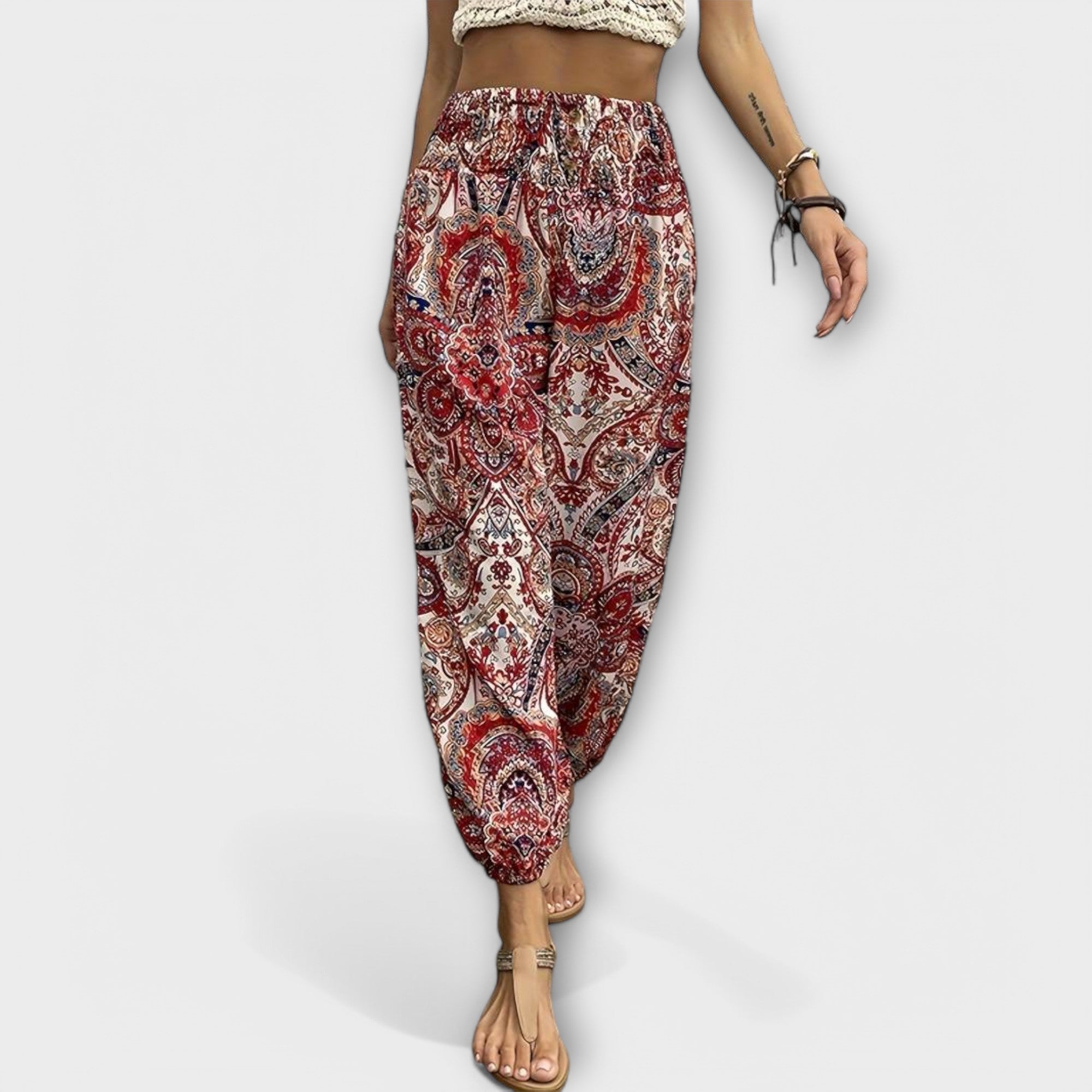 Scarlett - Pantalones con gráfico étnico