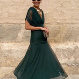 Louise | Elegancka Sukienka Maxi na Przyjęcie z Dekoltem w Serek