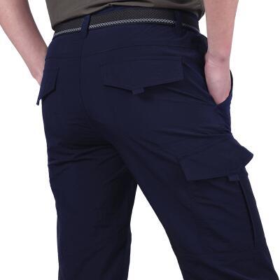 Pantalones con muchos bolsillos para hombres