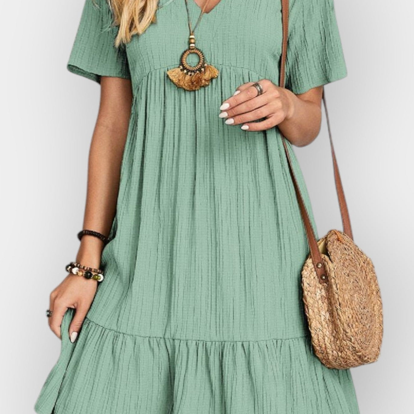 Rikke | Sukienka z dekoltem w serek