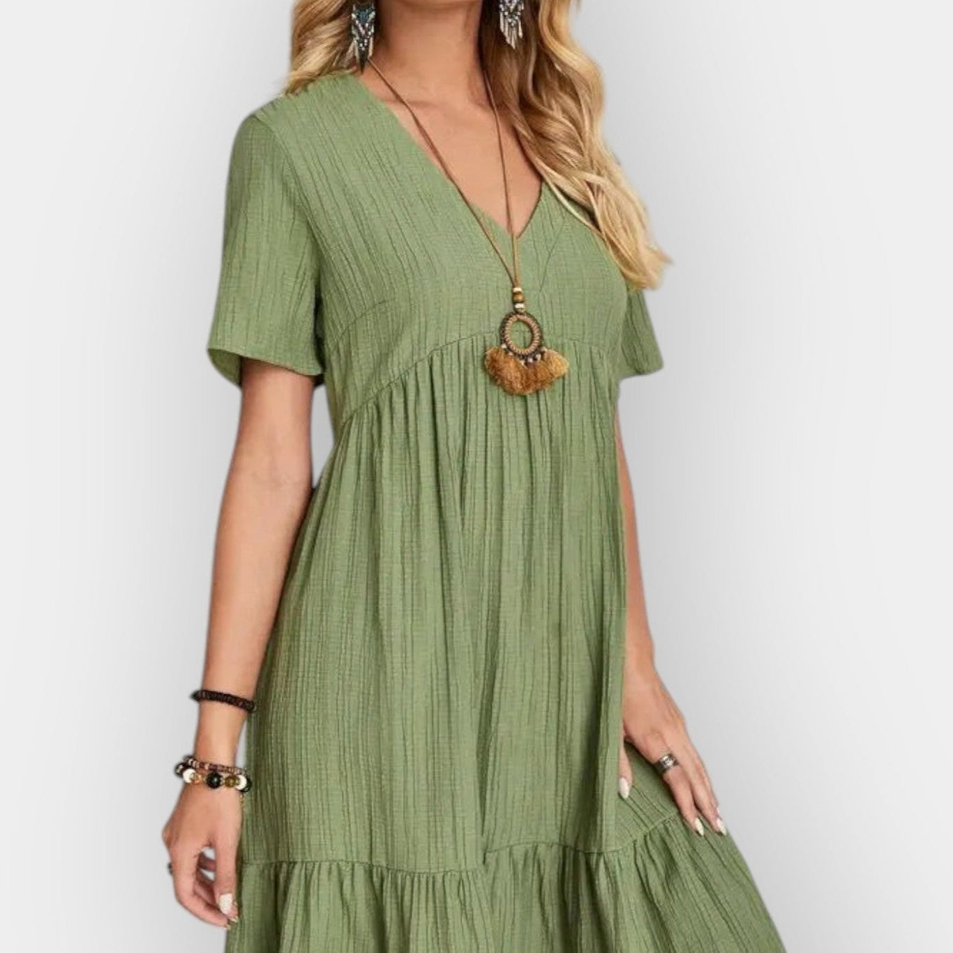 Rikke | Sukienka z dekoltem w serek