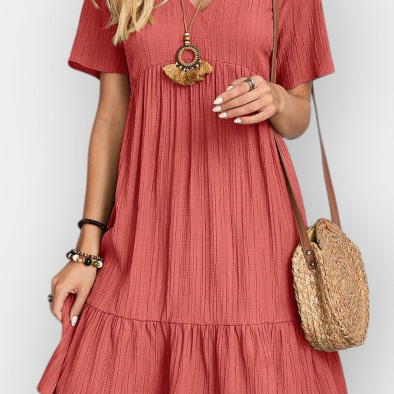 Rikke | Sukienka z dekoltem w serek