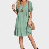 Rikke | Sukienka z dekoltem w serek